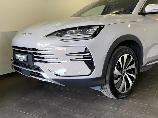 BYD Seal U DM-i Design AWD