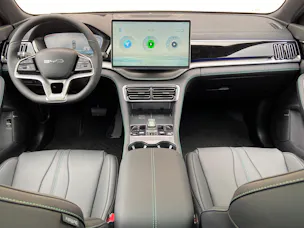 BYD Seal U DM-i Design AWD