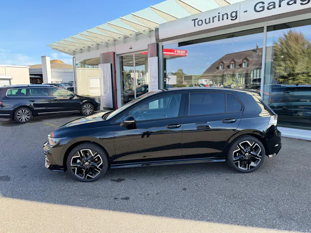 VW Golf 2.0 TSI R-Line DSG 4 Motion