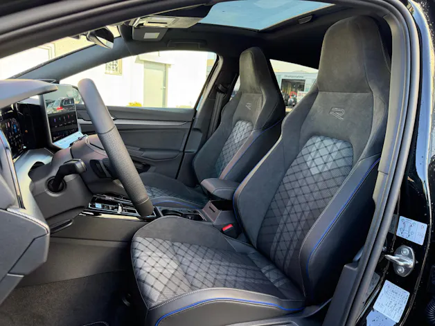 VW Golf 2.0 TSI R-Line DSG 4 Motion