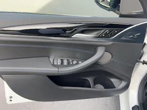 BMW iX3 Impressive