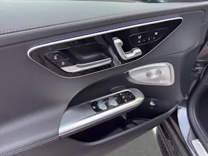 MERCEDES-BENZ C 300 4 Matic