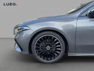 MERCEDES-BENZ A 200 Night Star 7G-DCT
