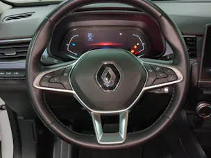 RENAULT Arkana 1.6 E-Tech Zen
