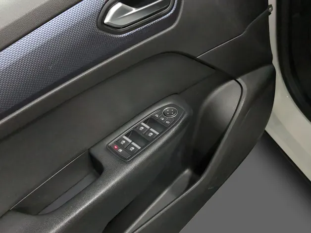 RENAULT Arkana 1.6 E-Tech Zen