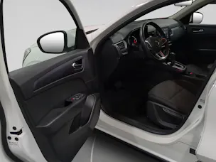 RENAULT Arkana 1.6 E-Tech Zen