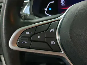 RENAULT Arkana 1.6 E-Tech Zen