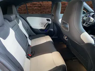 MERCEDES-BENZ A 250e AMG Line