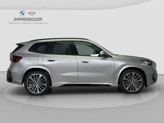 BMW X1 U11 20i sDrive paddles