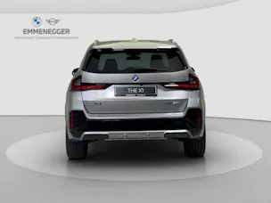 BMW X1 U11 20i sDrive paddles