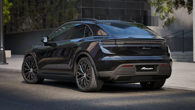 PORSCHE Macan 4