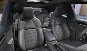 PORSCHE Macan 4