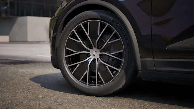 PORSCHE Macan 4