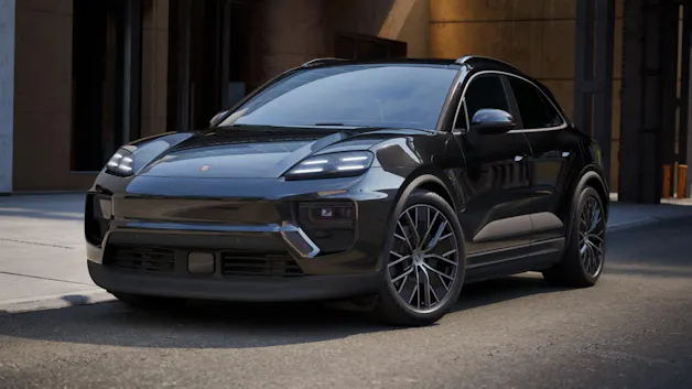 PORSCHE Macan 4