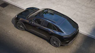 PORSCHE Macan 4
