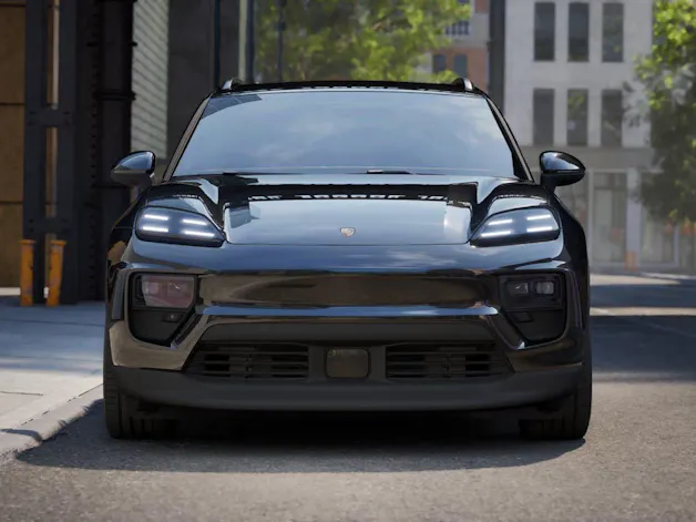 PORSCHE Macan 4