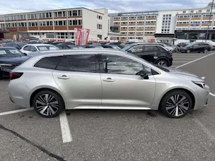 Toyota Corolla Touring Sports 2.0 HSD Teamplayer e-CVT Automat
