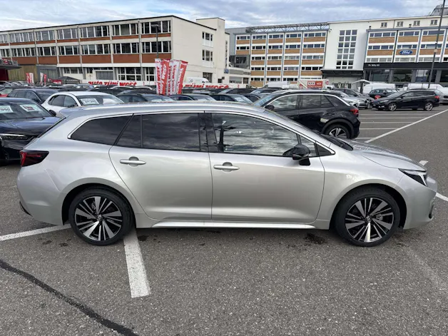 Toyota Corolla Touring Sports 2.0 HSD Teamplayer e-CVT Automat