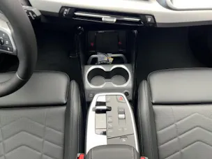 BMW X1 U11 25e xDrive paddles