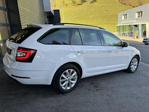 SKODA Octavia Combi 1.8 TSI Ambition 4x4 DSG