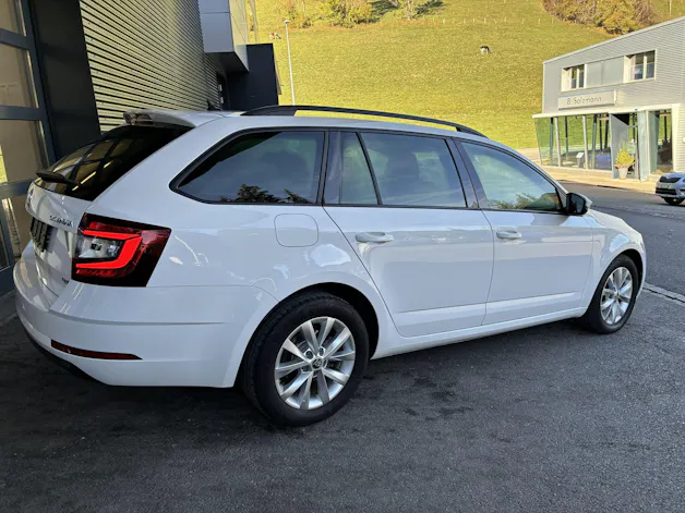 SKODA Octavia Combi 1.8 TSI Ambition 4x4 DSG
