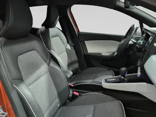 RENAULT Clio 1.6 E-Tech Techno