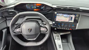 PEUGEOT 408 PHEV 225 BlackLion Helvetia