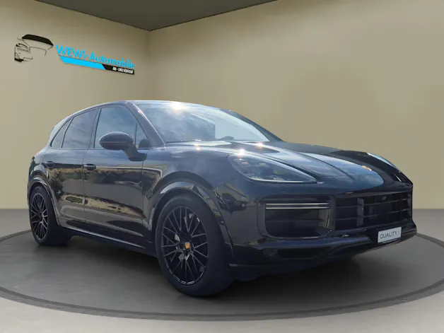 PORSCHE Cayenne Turbo