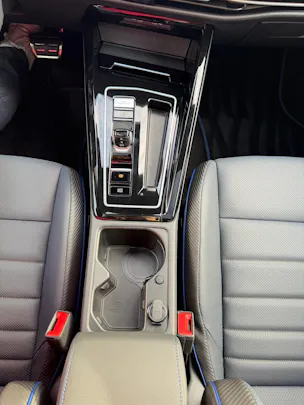 VW Golf 2.0 TSI R DSG 4 Motion