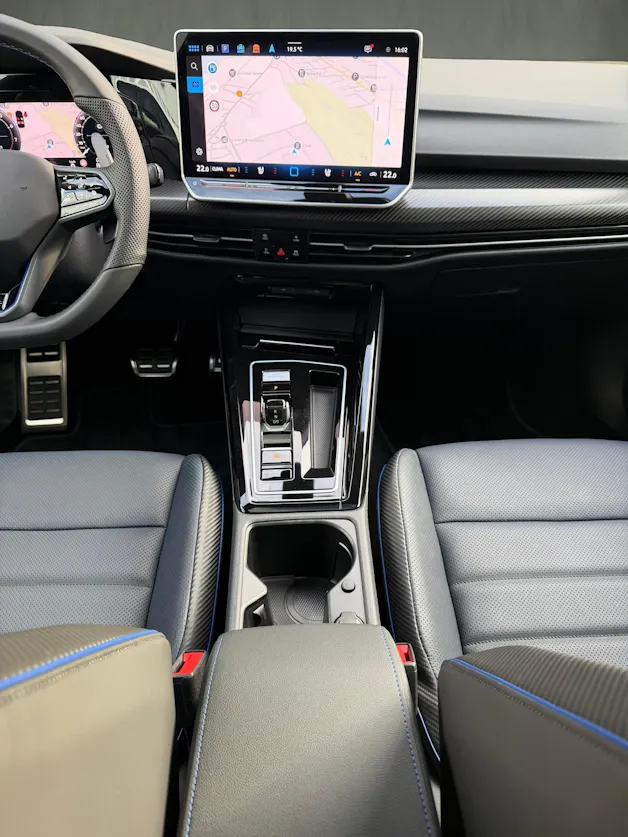 VW Golf 2.0 TSI R DSG 4 Motion