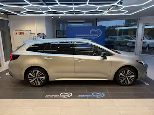 Toyota Corolla Touring Sports 2.0 HSD Teamplayer e-CVT Automat