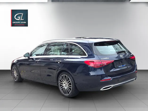MERCEDES-BENZ C 220 d T 4Matic