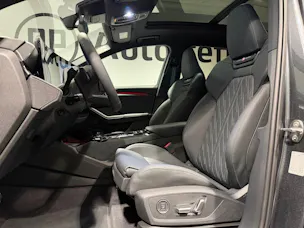 AUDI Q6 e-tron quattro