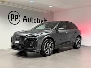 AUDI Q6 e-tron quattro