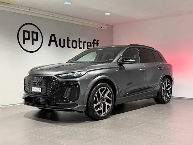 AUDI Q6 e-tron quattro