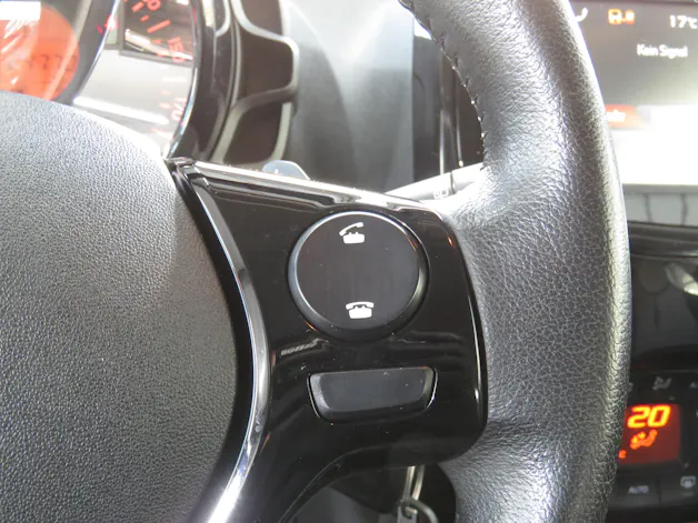 CITROEN C1 1.0 VTi ETG5 Shine Airscape