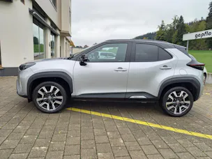 Toyota Yaris Cross 1.5 Premium AWDi e-CVT
