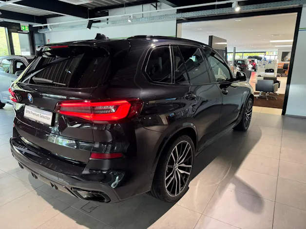BMW X5 xDrive 48V 30d M Sport Steptronic