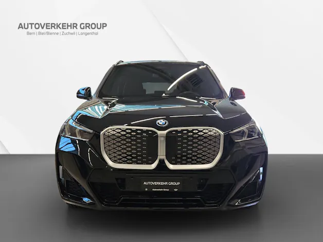 BMW iX1 xDrive 30 M Sport