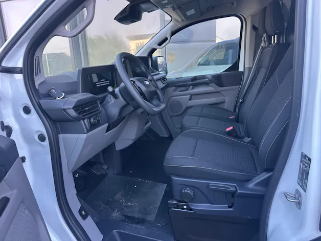 FORD Transit Custom Van 280 L1 2.0 EcoBl Trend/136CV/Aut.