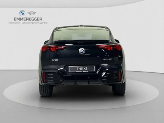 BMW X2 U10 20i sDrive paddles