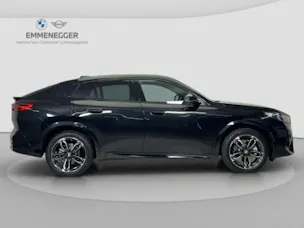 BMW X2 U10 20i sDrive paddles