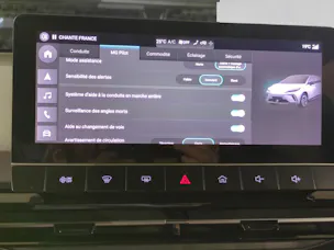 MG 4 EV 64kWh Luxury