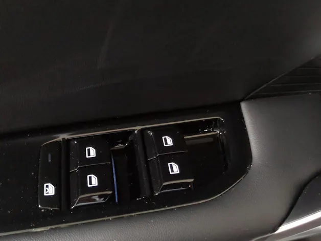 MG 4 EV 64kWh Luxury