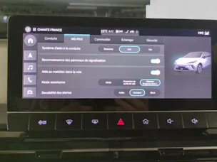 MG 4 EV 64kWh Luxury