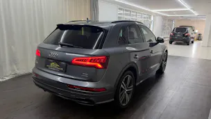 AUDI Q5 40 TDI sport quattro S-tronic