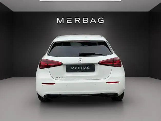 MERCEDES-BENZ A 200 Night Star 7G-DCT