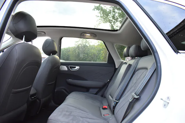 MG S6 EV 77kWh Luxury AWD