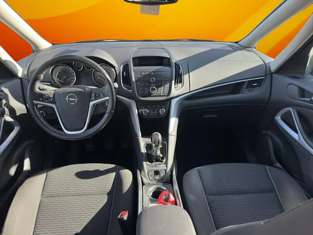 OPEL Zafira Tourer 1.4i 16V Drive