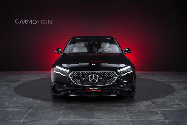 MERCEDES-BENZ E 220 d AMG Line / Hyperscreen / 360°Kamera / Burmester